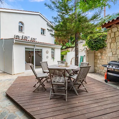 The Bridge By Ezoria Βίλα *