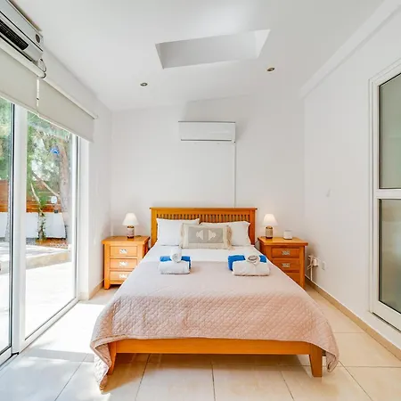 The Bridge By Ezoria Villa